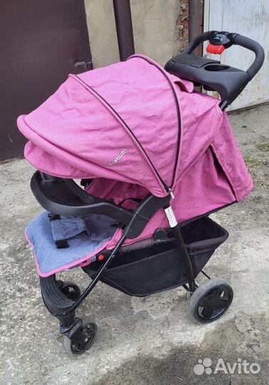 Прогулочная коляска Rich Family