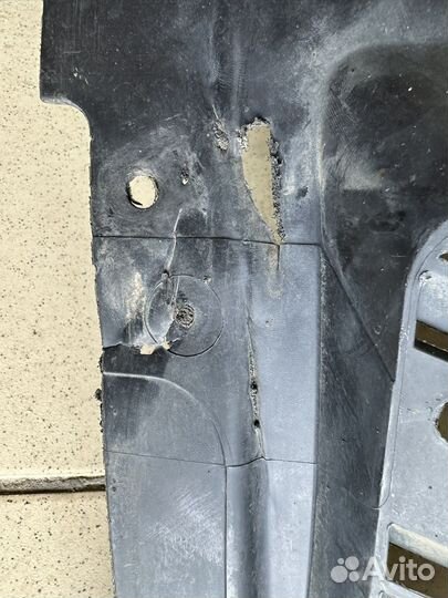 Подкрылок передний правый передняя часть BMW G30