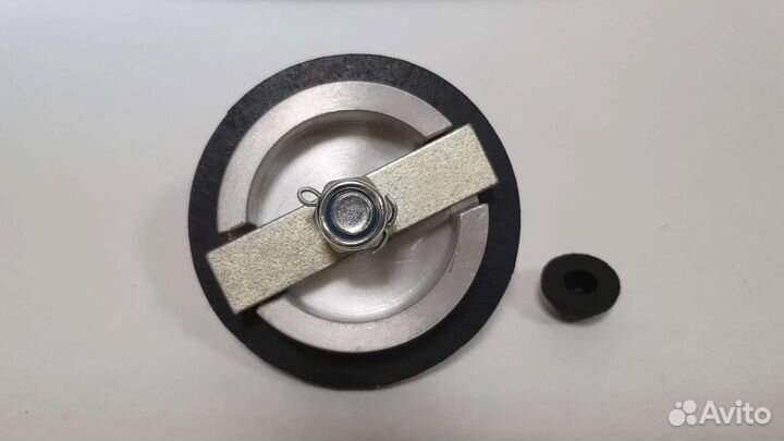 Крышка бензобака антислив Volvo FH