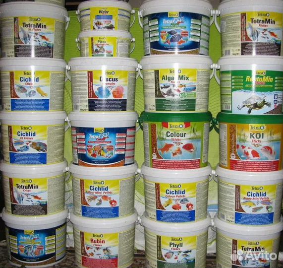 Сухие корма для аквариумных и прудовых рыбок