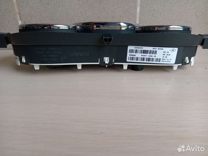 Приборная панель на рено сандеро 2 2014г