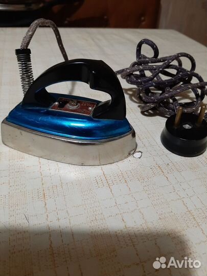 Утюг СССР дорожный маленький