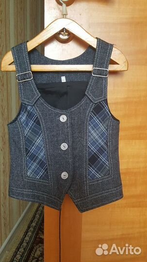 Продам школьный жилет