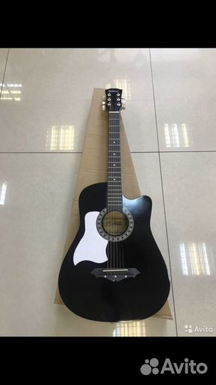 Гитара новая