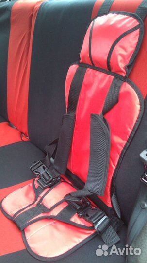 Детское бескаркасное автокресло