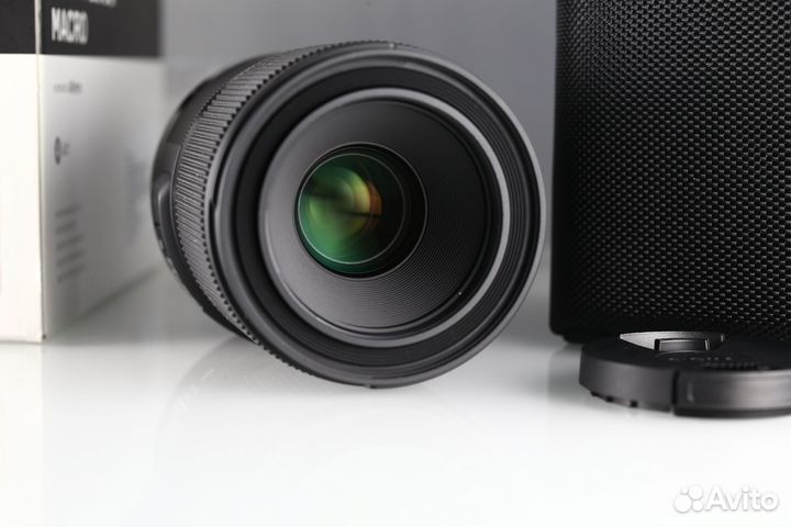 Sigma 70mm f/2.8 DG Macro Art Canon EF