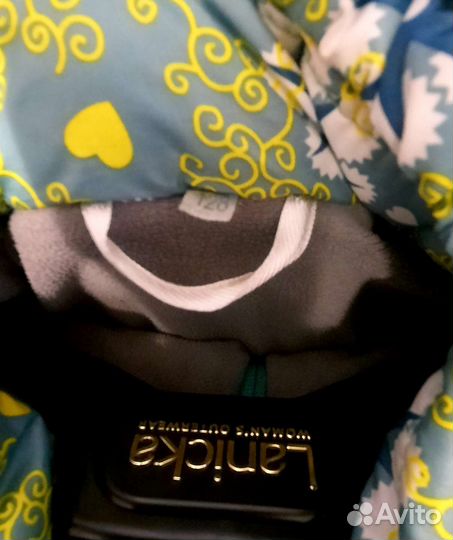 Пальто на девочку 128