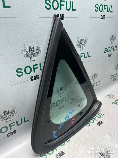 Форточка задняя правая Opel Astra J 2010