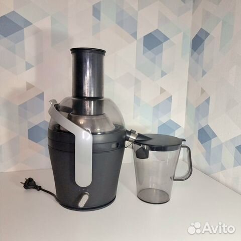 Соковыжималка Philips HR 1869, 900 W. Почти новая
