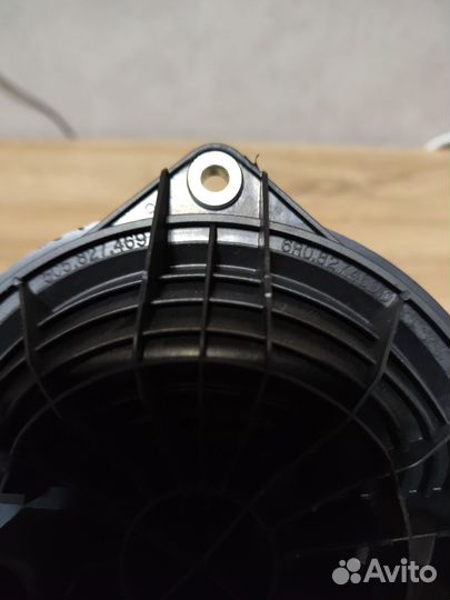 Ручка крышки багажника Volkswagen Golf 6