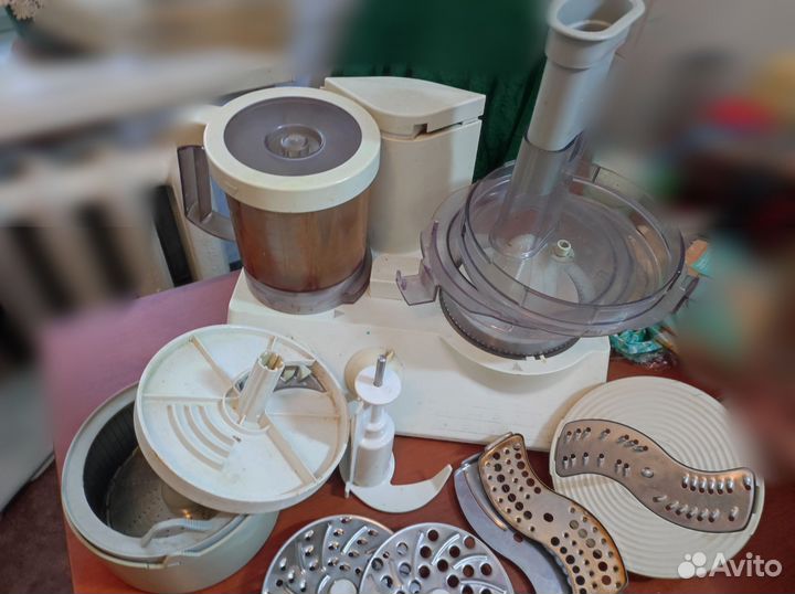 Кухонный комбайн браун 700