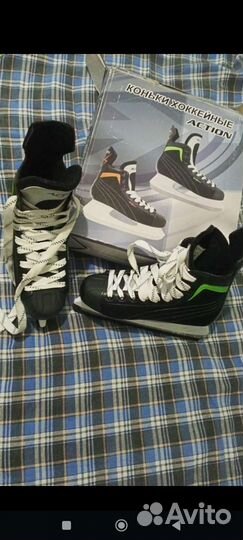 Коньки хоккейные 42 размер