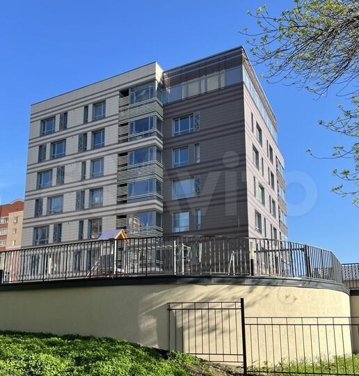 2-к. квартира, 110 м², 4/7 эт.