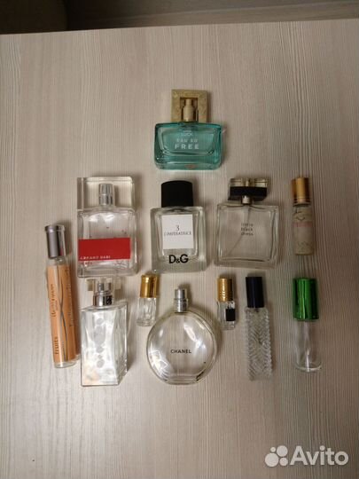 Пустые флаконы от парфюма