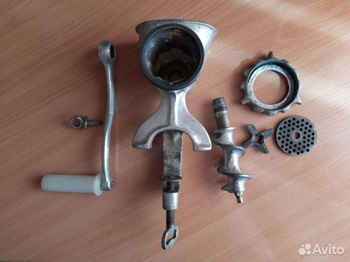 Мясорубка ручная