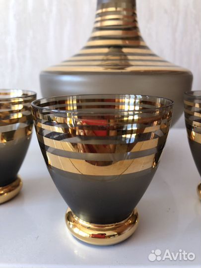 Стопки с кувшином Чехия