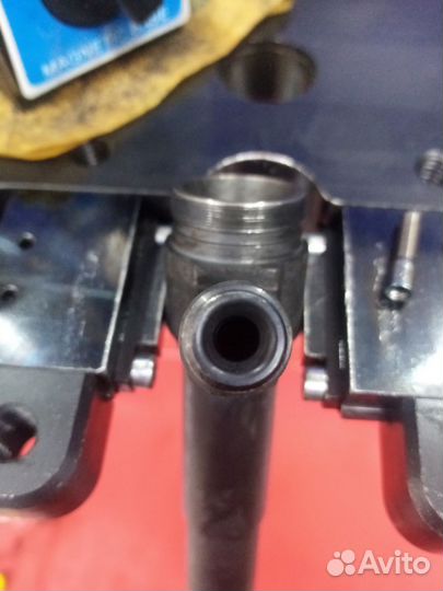 Форсунки Denso Mitsubishi Pajero4 1465A054