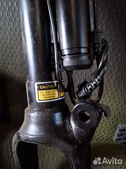 Mercedes ml w164 стойка с ADS передняя