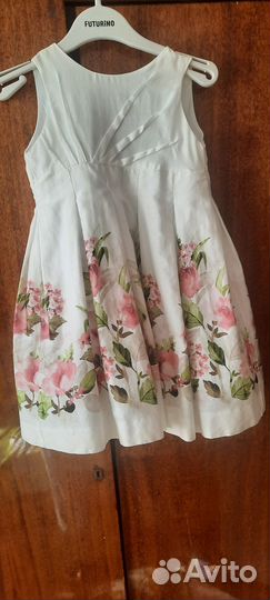 Красивое праздничное платье 104