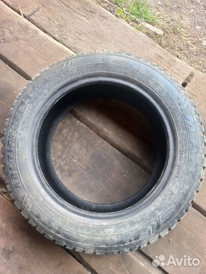 Maxxis ArcticTrekker NP3 185/60 R15