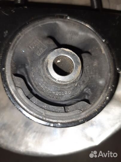 Подушка двигателя задняя corolla spacio