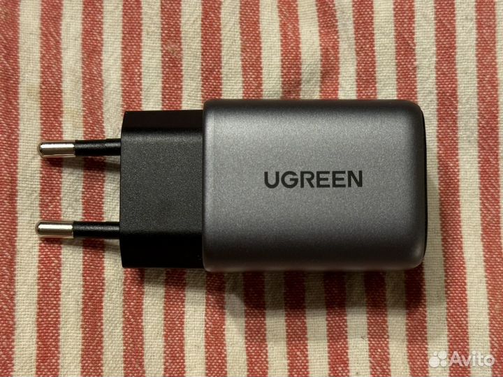 Зарядное устройство Ugreen CD350 35W GaN