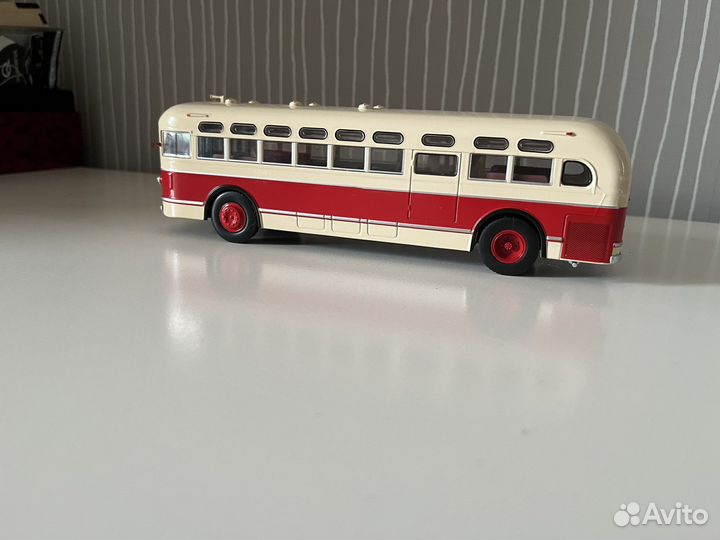 Автобус ашет коллекция 1/43