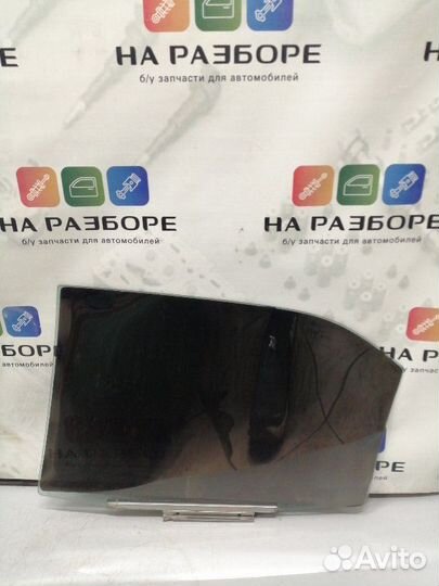 Стекло двери заднее правое Toyota Camry XV50