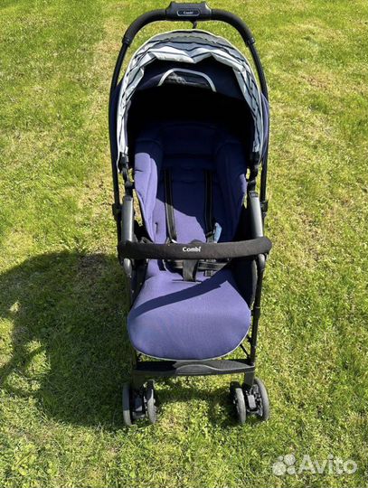 Прогулочная коляска combi