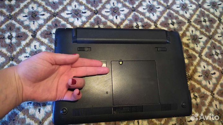 Нетбук asus