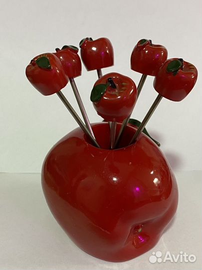 Элегантный набор вилок для фруктов