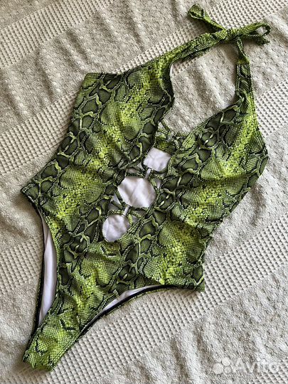 Купальник слитный