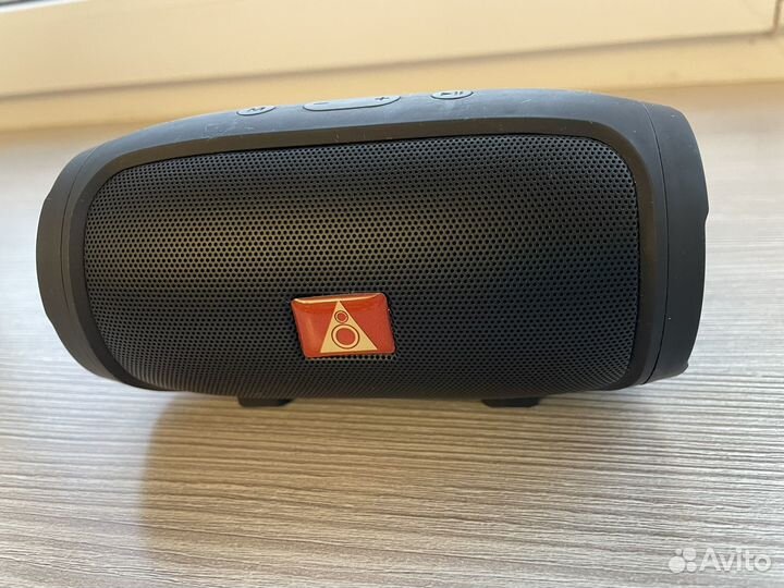 Блютуз колонка