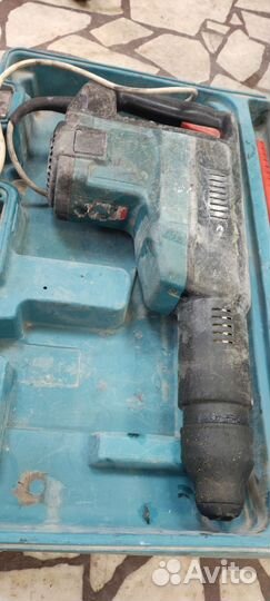 Перфоратор makita HR 5001с