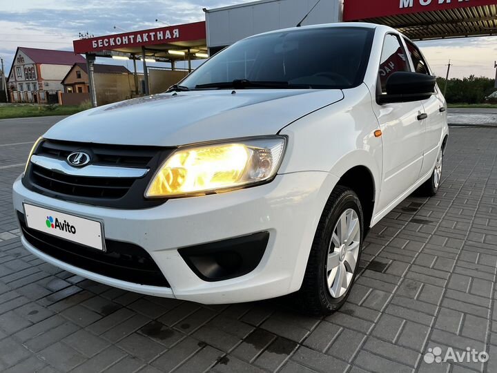 LADA Granta 1.6 МТ, 2015, 156 700 км