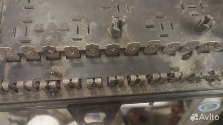 Блок предохранителей маз