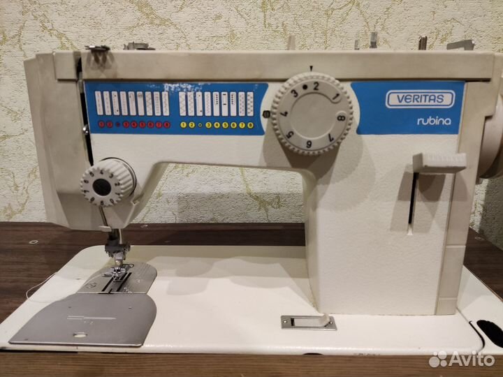 Швейная машина Veritas rubina