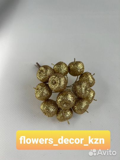 Новогодние украшения