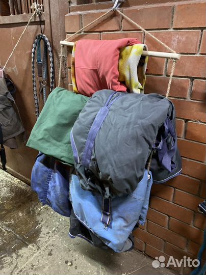 Держатель кронштейн для попон, вальтрапов, ногавок