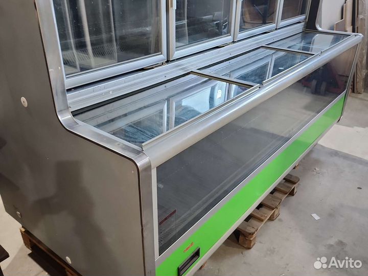 Холодильная горка с дверками -18* Арнег-260см