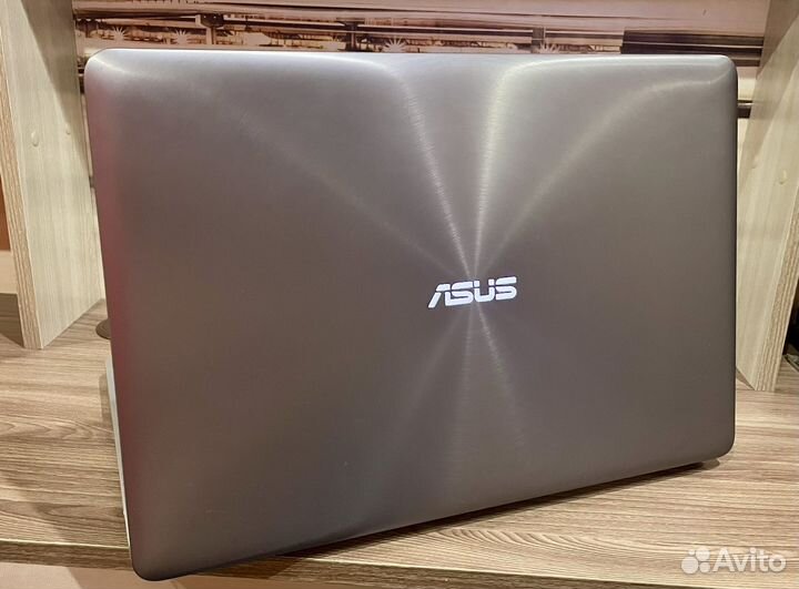 Ноутбук asus n752v