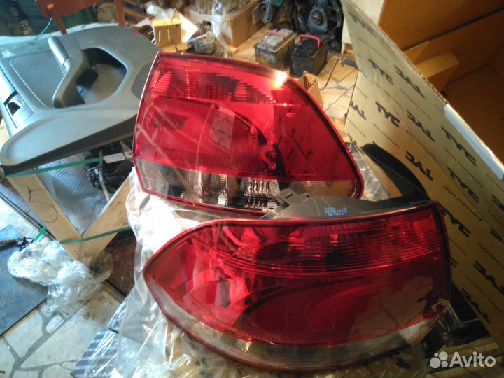 Фольксваген поло задние стопы В наличие