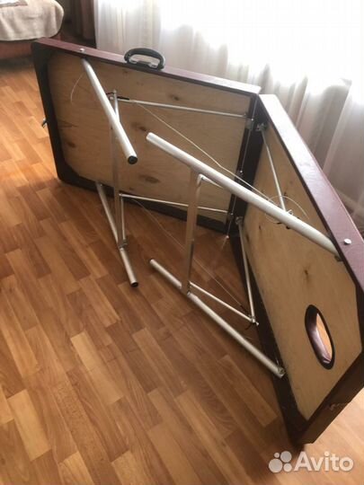 Стол для массажа складной