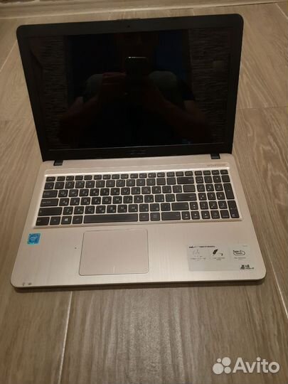 Ноутбук свежий тонкий ноутбук для работы и дома