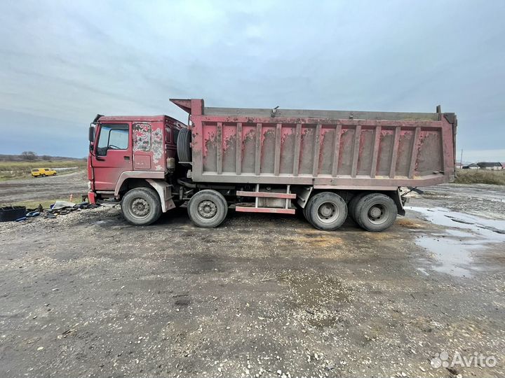 Howo ZZ3317N3267W, 2006