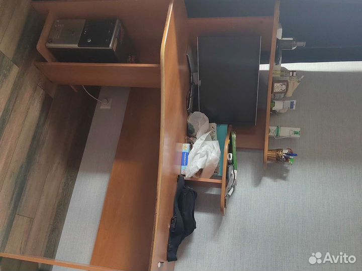 Угловой компьютерный стол бу