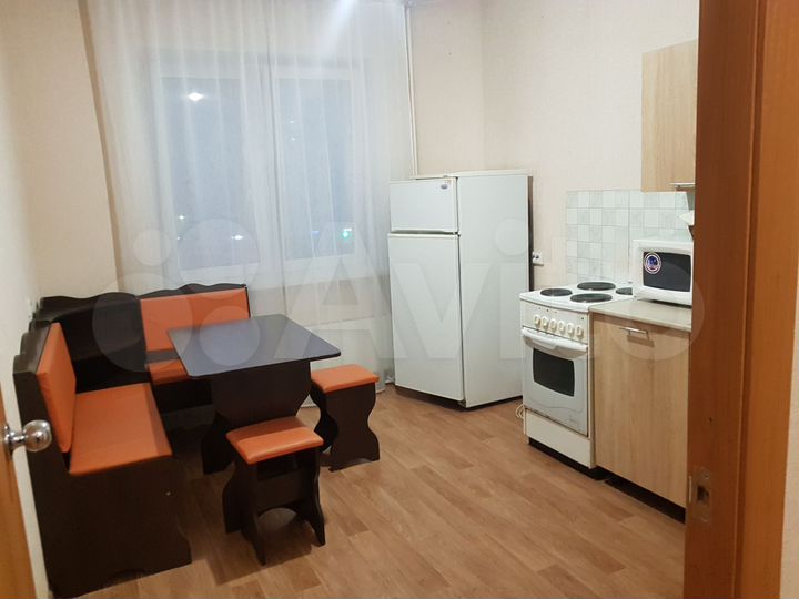 1-к. квартира, 40 м², 4/10 эт.