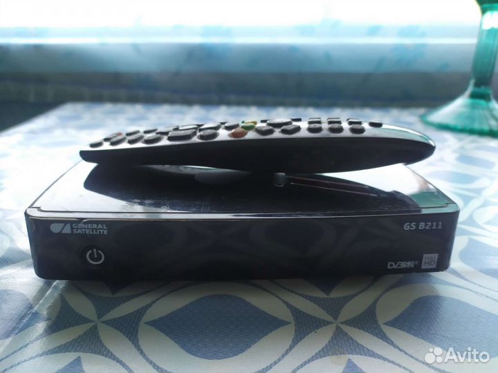 Ресивер триколор с антенной