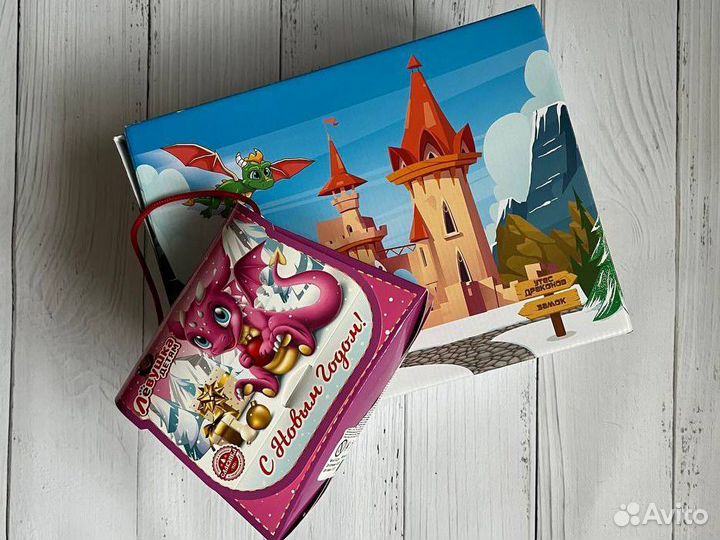 Коробки для конфет подарков