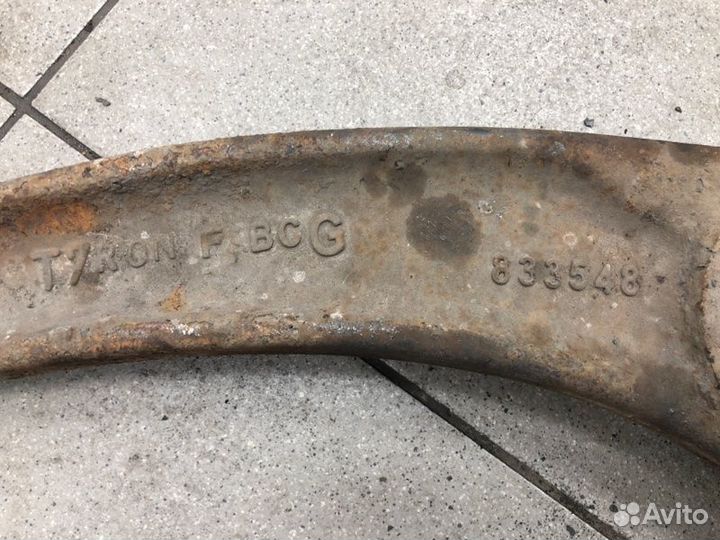 Рычаг передний левый Peugeot 308 хэтчбек 5 дв. 1.6